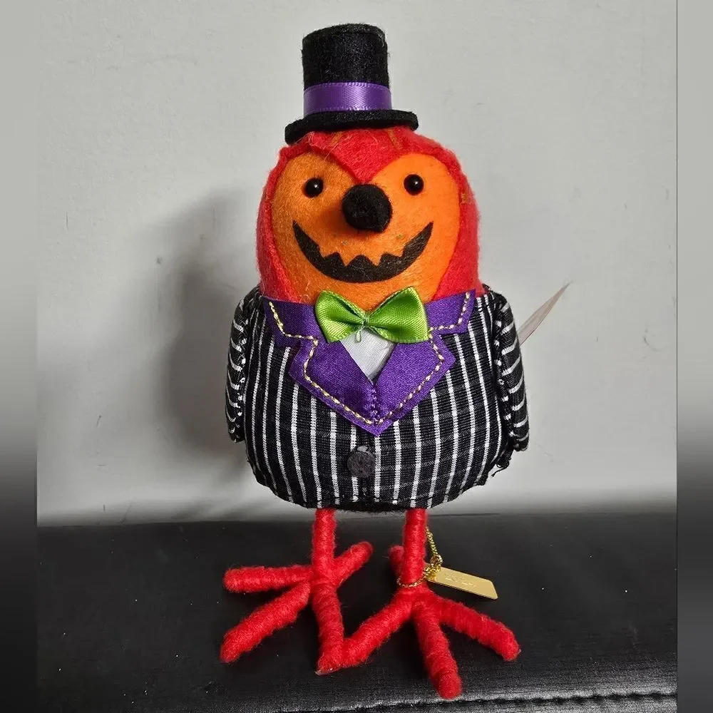 Featherly Friend Felt Bird 'Gourdon' Halloween Decor Figurine Hyde & EEK! 2024